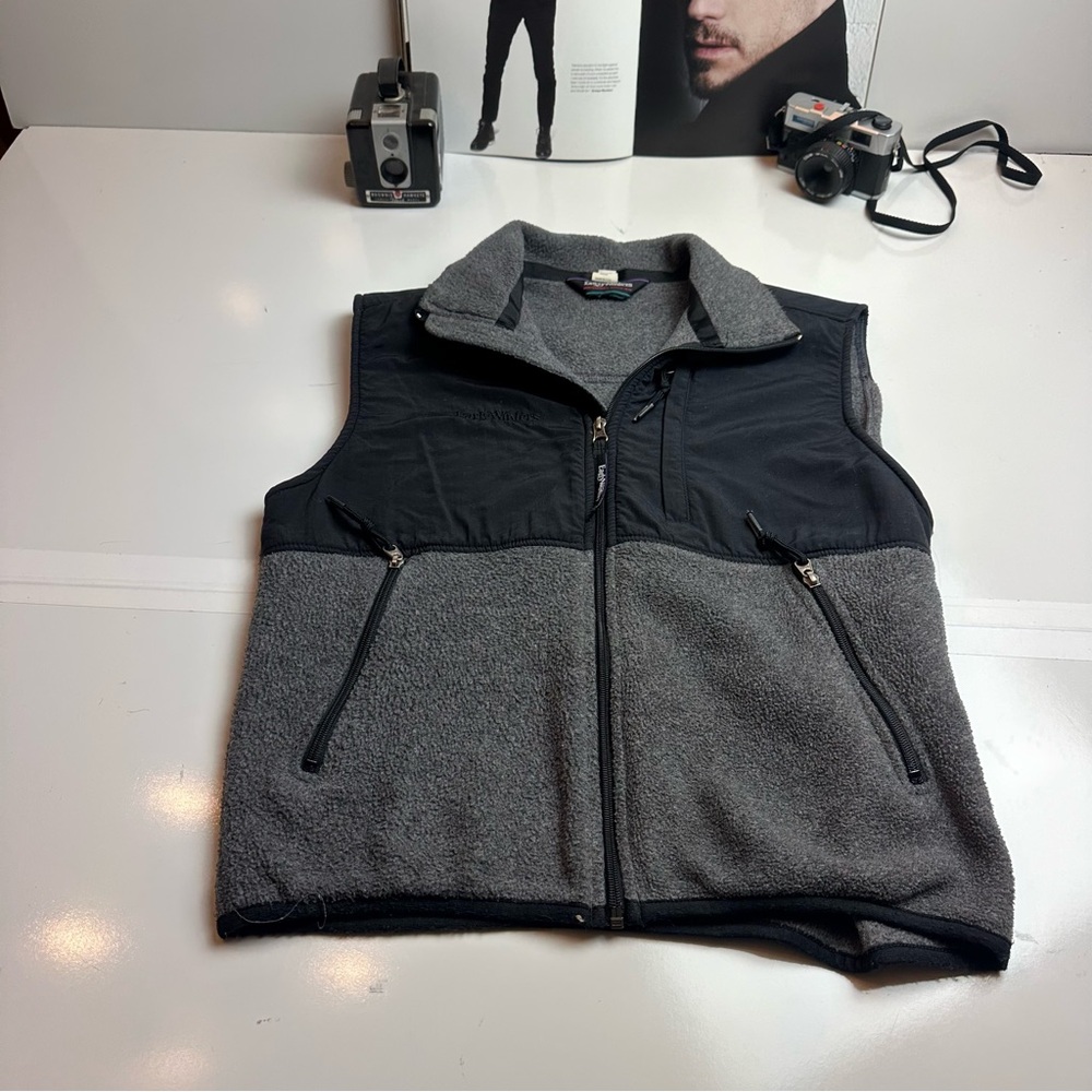 Vintage 90s Early Winters Fleece Vest Mens M Gorpcore Outdoor Black Gray